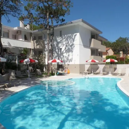 Wide Three-bedroom Flat In A Modern Apartment Bibione