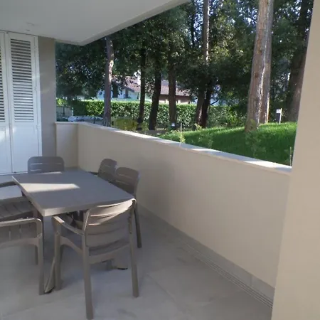 Apartment Wide Three-bedroom Flat In A Modern Bibione